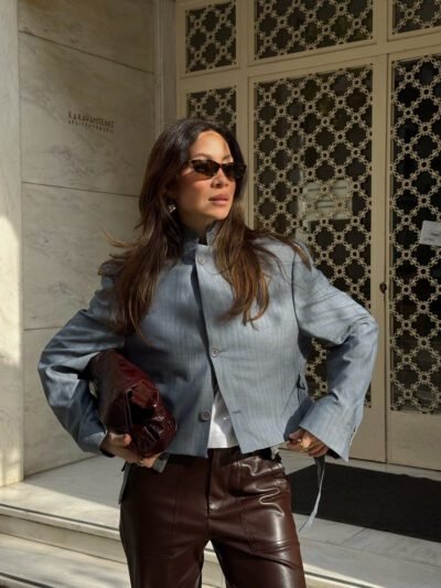 High collar jacket